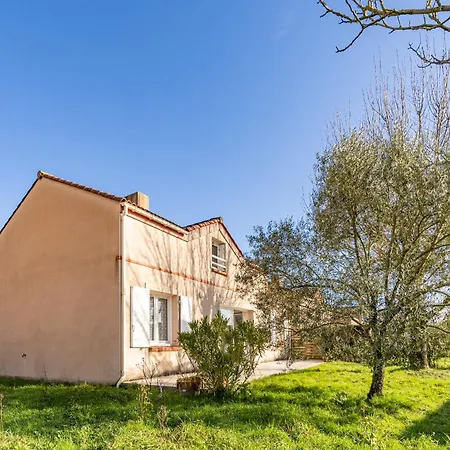 64 - Spacieux, A Pied Nyaraló Pornic